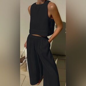Core In Fashion Sleeveless Crop Top & Pants Set
